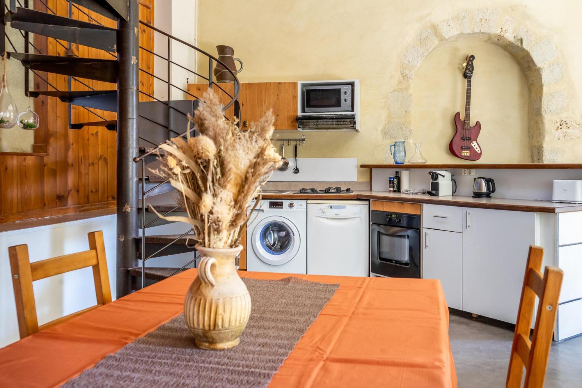 Villa Ultimate Relaxation For Family Or Group At Renowned Couvent Des Ursulines, A Tranquil Escape In Historic Pézenas Habitación foto